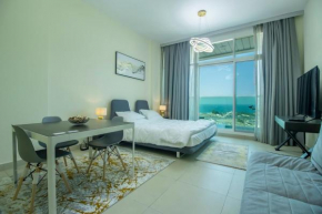 Hilliana Tower - Cozy Studio with Sea View